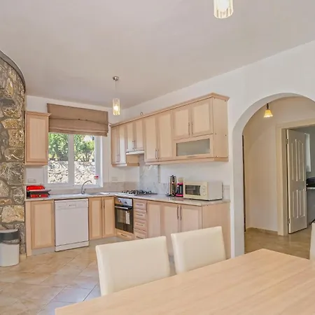Secret Valley Villa