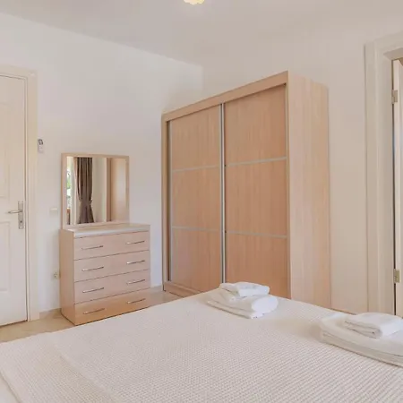 Secret Valley Villa *