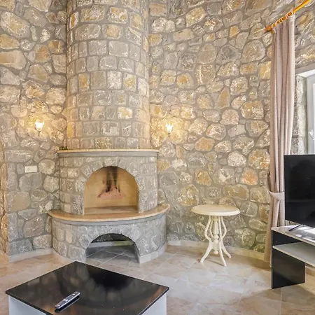 Secret Valley Villa